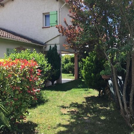 Dans Le Piemont Pyreneen Apartment Labarthe-Inard Exterior foto