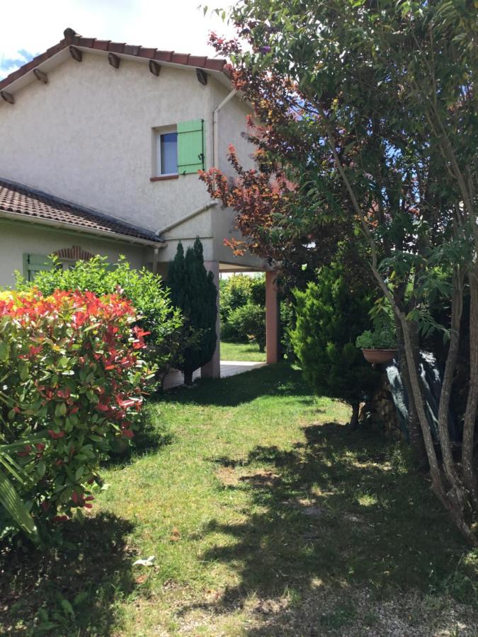 Dans Le Piemont Pyreneen Apartment Labarthe-Inard Exterior foto